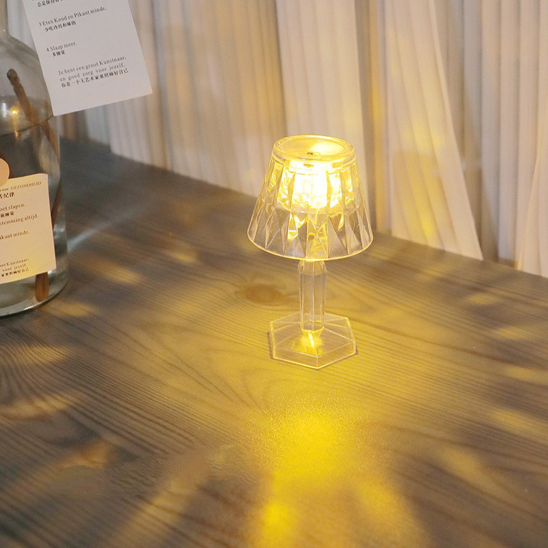 โคมไฟ LED ข้างเตียงโคมไฟเล็กตั้งโต๊ะโปร่งใสโคมไฟสร้างบรรยากาศ lampu tidur hiasan interior รูปแบบร้านอาหารของขวัญ