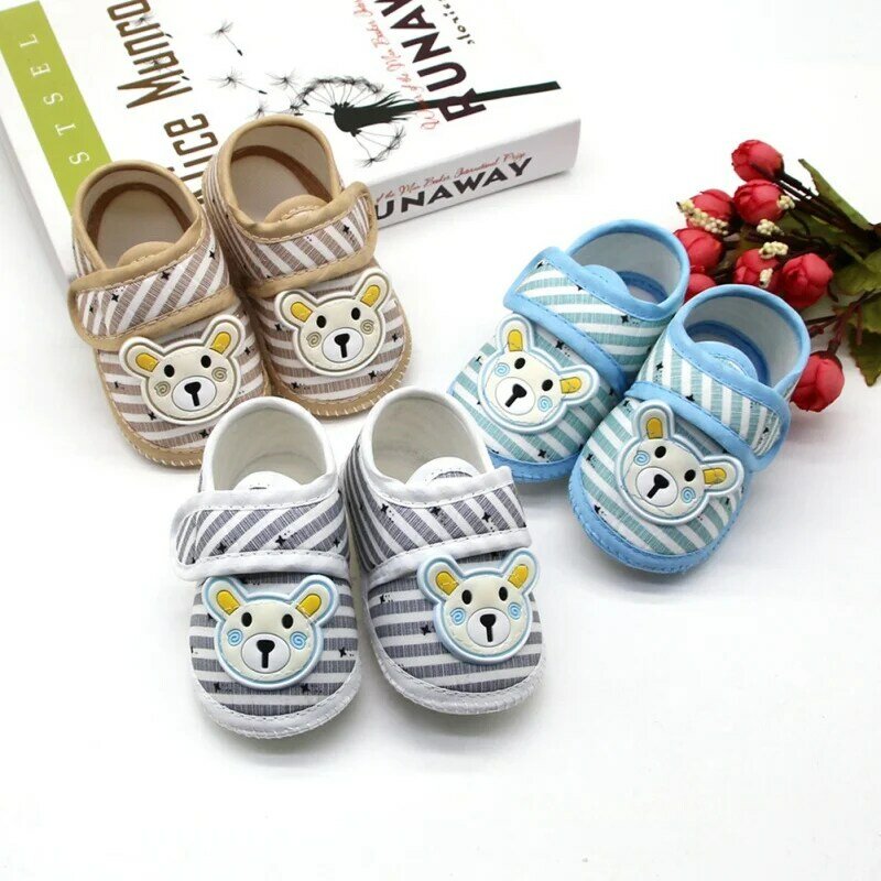 Sapatos de lona infantil para bebê recém-nascido, tênis para menina Soft Sole Crib, infantil com sola macia, sapatos casuais antiderrapantes