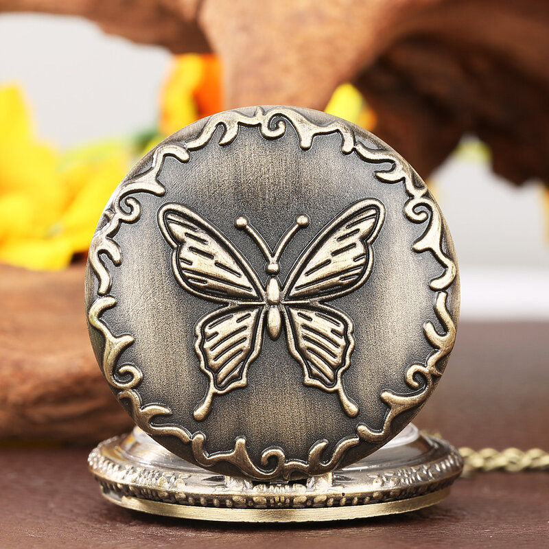 Jam Tangan Saku Pola Relief Kupu-kupu Terang Jam Tangan Liontin Kuarsa Perunggu Indah Antik Hadiah Kreatif dengan Aksesori