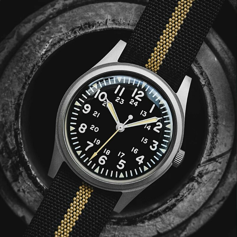 Military Watches for Men 34.5mm Quartz Watch Super 2035 Movement Luminous Retro Mens Watch with Rugged Nylon Band 50m Waterproof