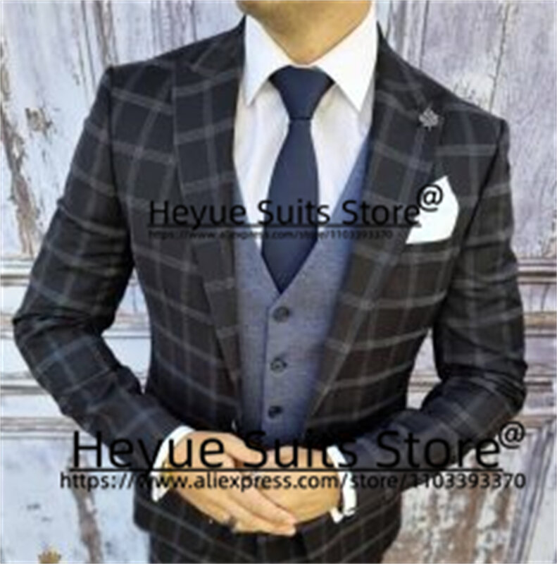 Black Plaid Business Men Suits Slim Fit Peak Lapel Groom Tuxedos Custome Formal Prom Jacket+Gray Vest+Pants Costume Homme