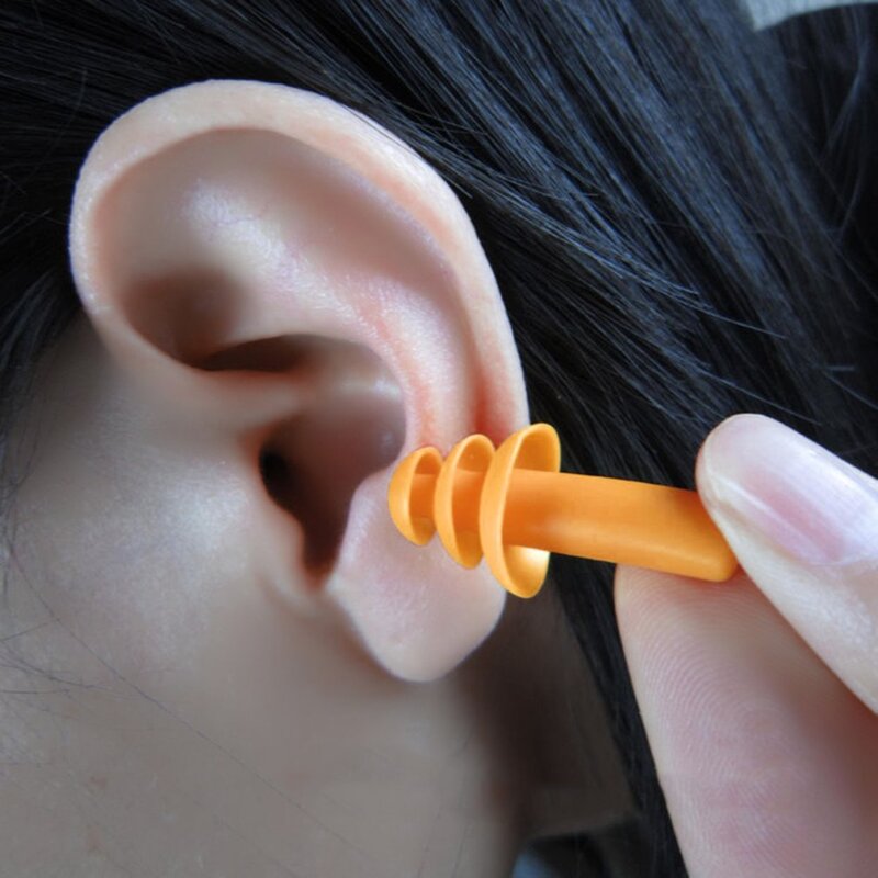 Een paar spiraal handige siliconen oordopjes anti lawaai snurken oordopjes comfortabel voor slaapruisonderdrukking accessoire