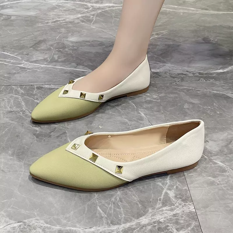 New Women's Shallow Flats Summer Pointed Toe Rivet Women's Slip on Shoes Outdoor Dress Office Lady Casual Walking Shoes Loafers