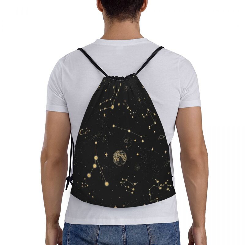 Into The Galaxy tas punggung tali serut Pria Wanita, tas punggung olahraga ruang rasi bintang Gym ringan untuk bepergian