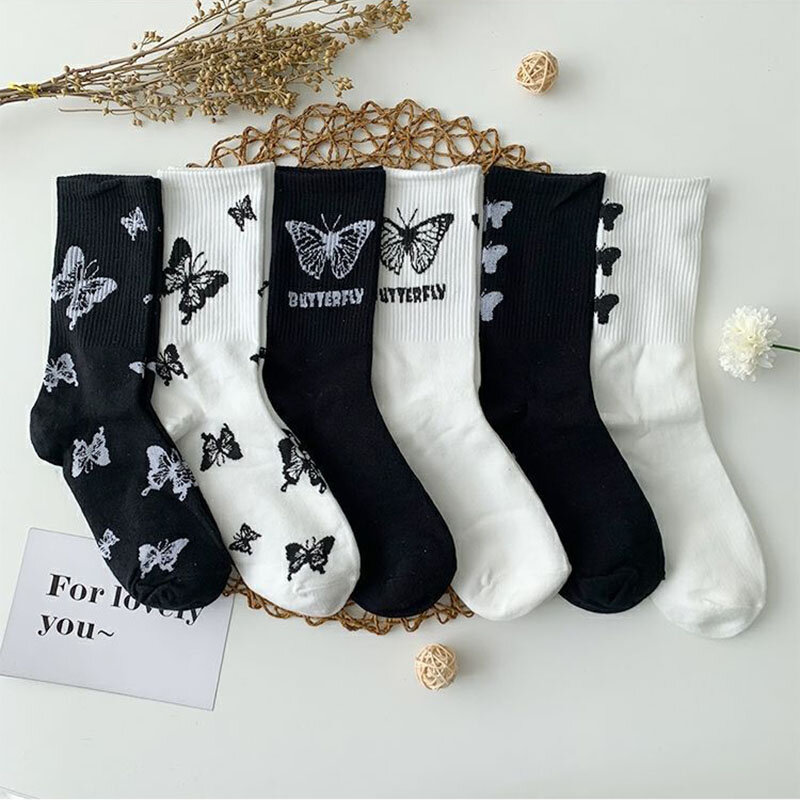 Meias de algodão respirável para homens e mulheres, meias borboleta preto e branco, Harajuku, kawaii e feliz, primavera e verão, retro e engraçado