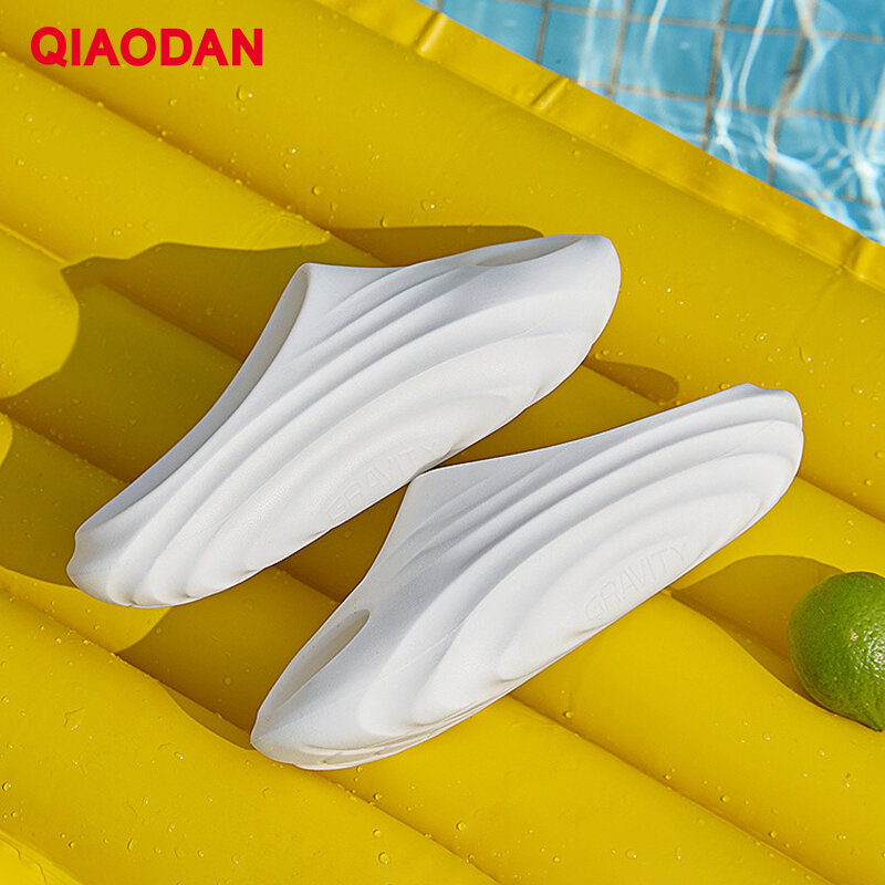 Qiaodan รองเท้ารองเท้าเล่นกีฬาแฟชั่นสำหรับผู้หญิง, 2024รองเท้านุ่มรองเท้าแตะชายหาดใส่สบายทนทานต่อการฉีกขาดสำหรับฤดูร้อน XM26241101