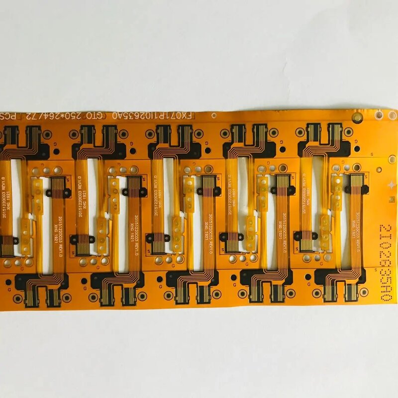 유연한 PCB 전자 회로 기판 제조 표면 절연 필름, 구리 0.035mm, 강화 PI FPC 폴리이미드, 0.05mm