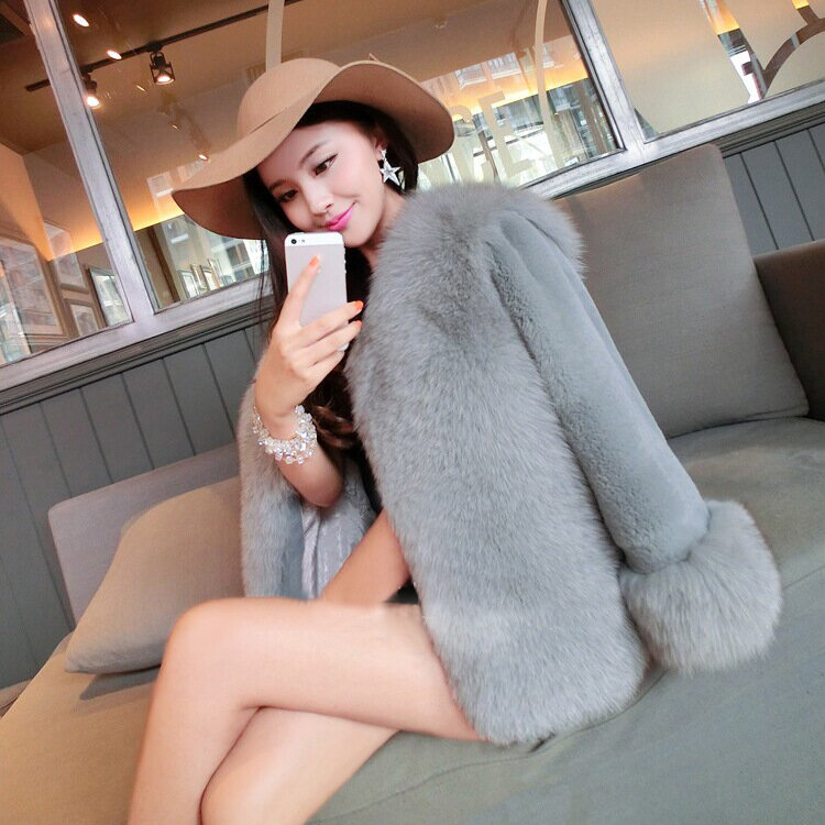 Novo casaco de pele de coelho curto casaco de pele do falso das mulheres coreano moda casaco de pele de raposa fino ajuste