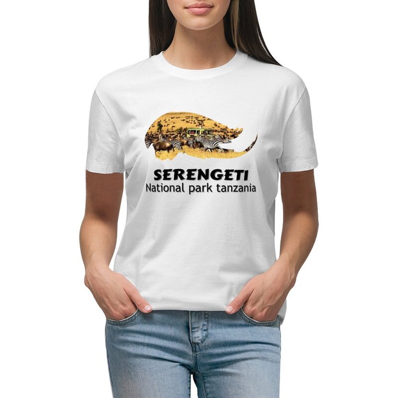 女性のためのセレンゲティ-国家公園Tシャツ、カワイイ服、特大トップ