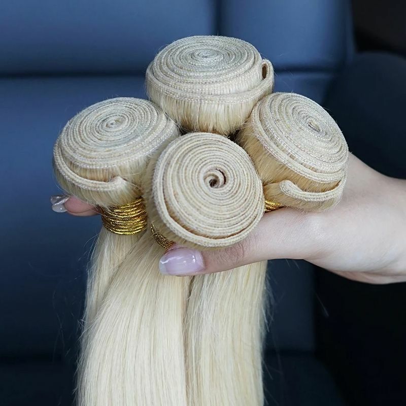 Tissage en lot naturel Remy lisse soyeux blond platine, blond platine #613, 10-30 pouces, 95(± 5)g/pièce