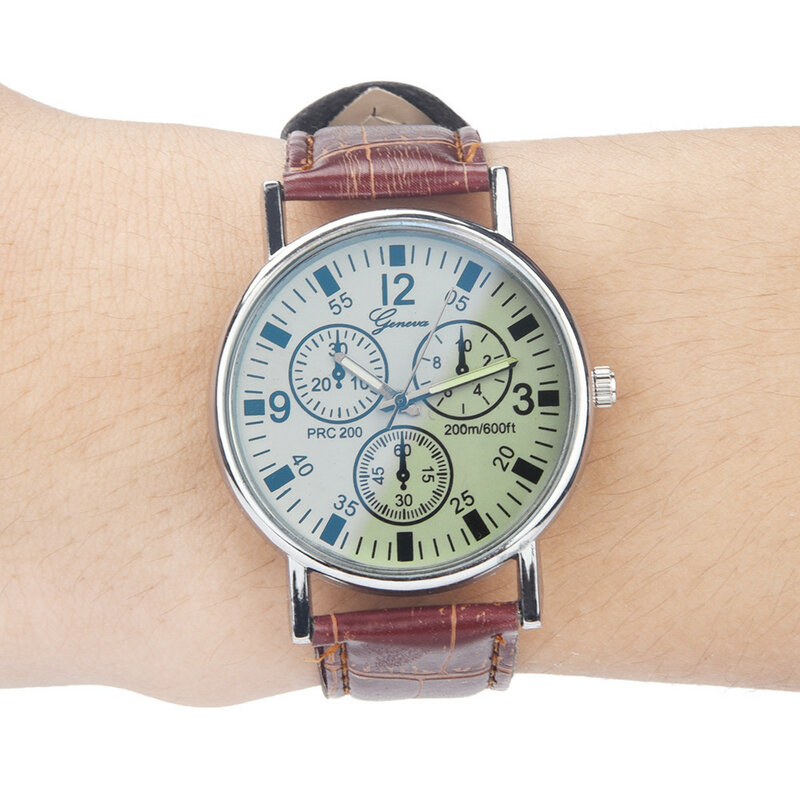Herren uhr Mode blau Glas Zifferblatt Leder armband Uhr täglich passende Uhr Business Casual All-Match Quarz Armbanduhr
