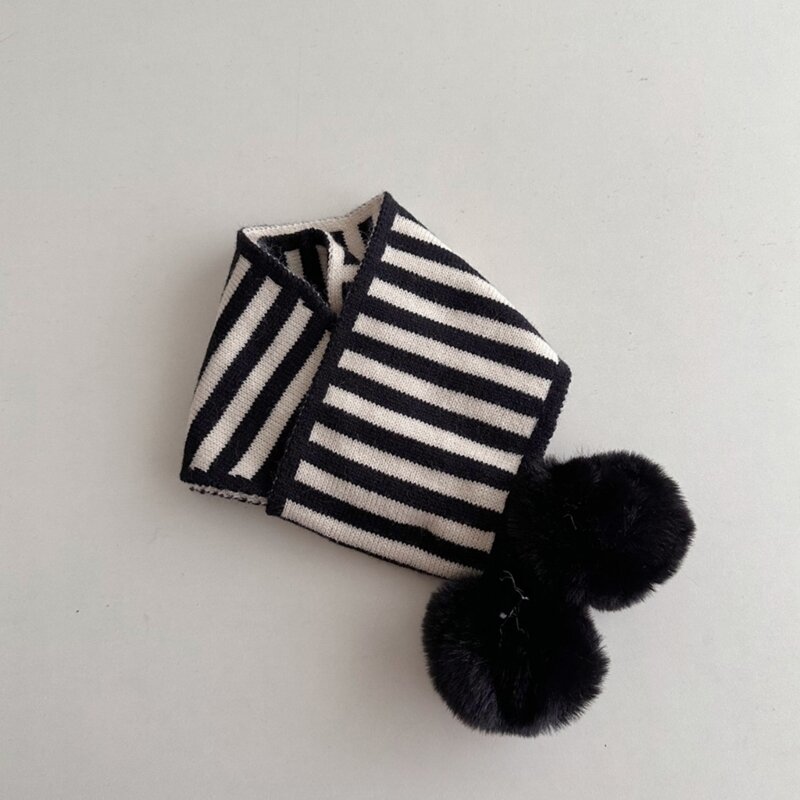 Pom Poms 악센트가있는 어린이 겨울 스카프 어린이를위한 세련된 줄무늬 스카프 선물