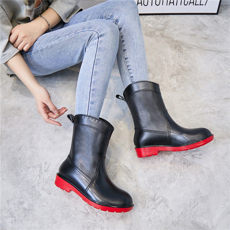 Fashion Rain Shoes for Women Slip on Ankle Rain Boots Non-slip Platform Rainboots Garden Galoshes Woman Work Rubber Booties Pop