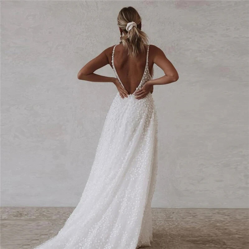 PERFECT Elegant Simple Wedding Dresses Sexy Backless Bridal Gowns V-Neck Sleeveless Spaghetti Straps  2024 Vestidos De Novia