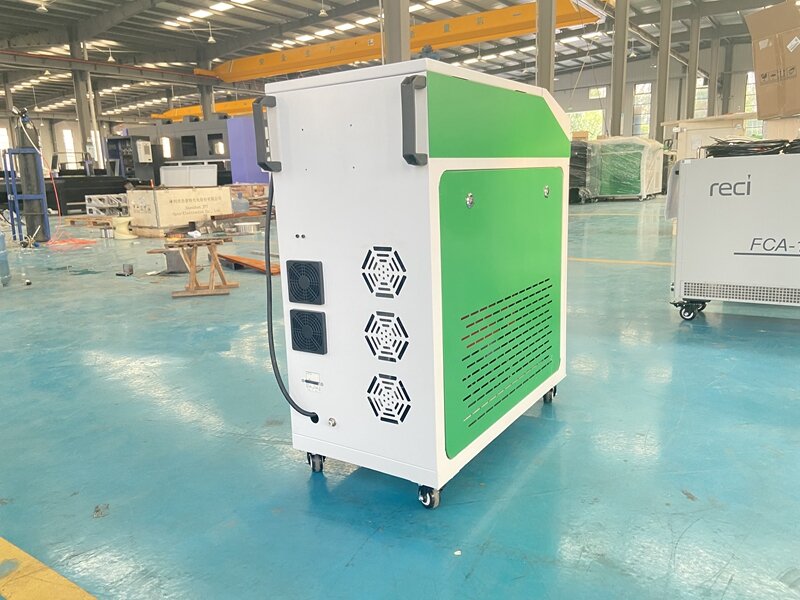 Maxcool-ポータブルファイバーレーザークリーニングマシン,防錆および塗料抽出機,2mj 5mjの圧力,100w,200w,300w