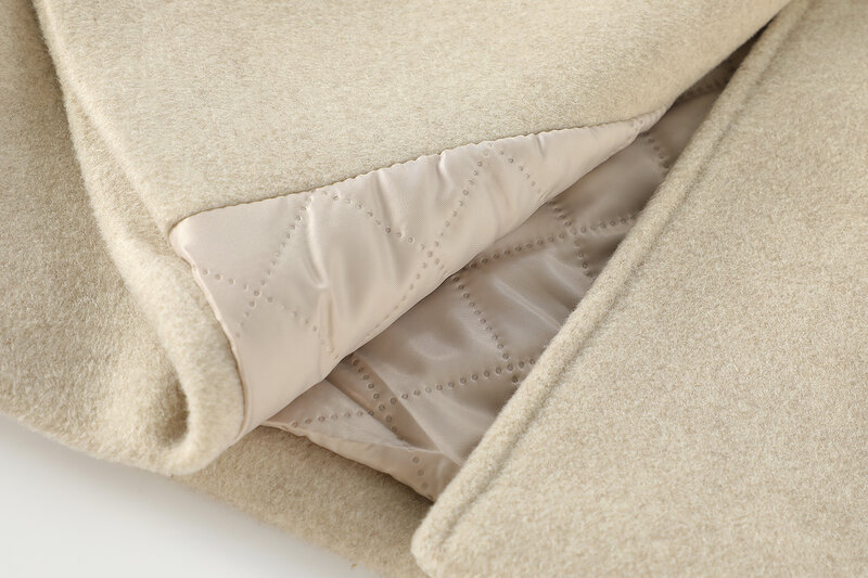 Manteau en laine épaissie matelassurera pour femme, bouton en corne, automne et hiver