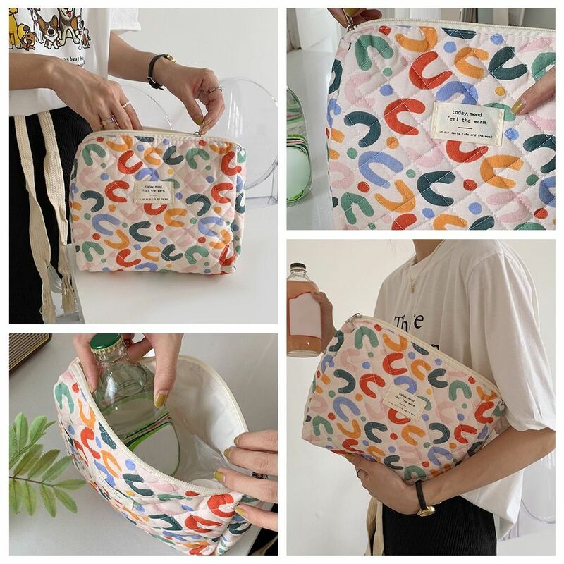 Korean Quilted Cosmetic Makeup Bag For Women Portable Toilet Bag Female Handbags Floral Organizers Storage Cosmetics Pouch