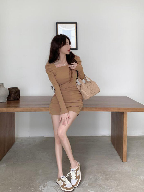 Gaun Wanita Lipatan Bodycon Lengan Panjang Solid Vintage Y2K Kerah Persegi Kasual Musim Gugur Elegan Gaun Kelab Seksi Pesta Vestido Mini