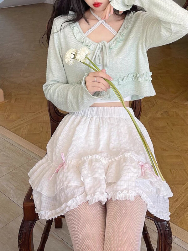 HOUZHOU-minissaia kawaii feminina, estilo formal branco, laço fofo e doce, patchwork de babados, saia curta, lolita japonesa, verão, 2023