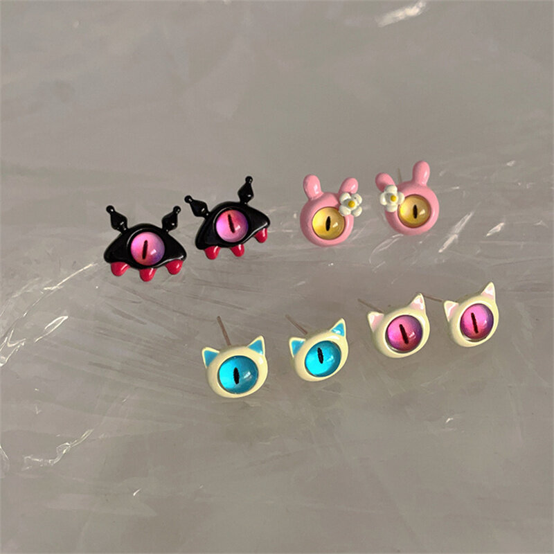 2023 New Fashion Fun Little Devil Eyes Earrings Female Personality Simple Design Sense All-match Temperament Trendy Jewelry Gift