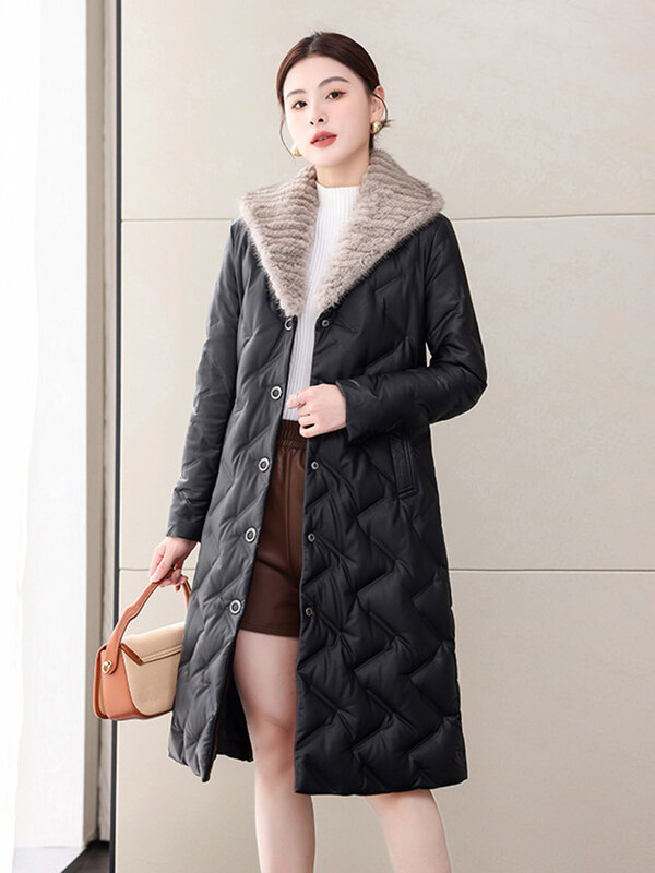 新しい女性の冬の革ダウンコート ファッション暖かいミンクファーロングシープダウンコート スプリットレザー カジュアルな厚手のオーバーコート