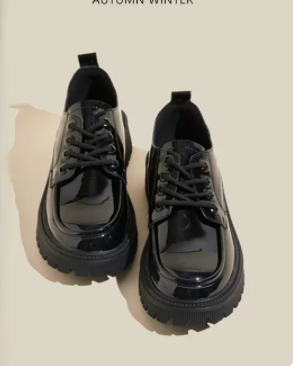 Sepatu kets klasik untuk pria wanita, sepatu Sneakers olahraga luar ruangan modis kualitas tinggi ukuran 36-45
