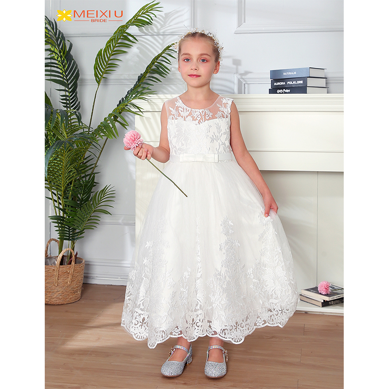 子供のための白いチュールの聖体のドレス、ジュニアブライドメイドのための素敵な花のドレス、女の子のためのApplebeauty pageantドレス、新しい