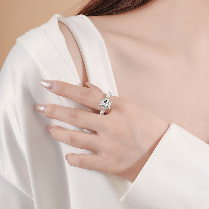 Anello Moissanite a sei punte a quattro carati per donna anello di fidanzamento in argento sterling s925 pieno di zirconi premium sense