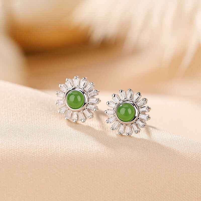 Real 925 Sterling Silver With Natural Green Jade Daisy Stud Earrings 11mm W