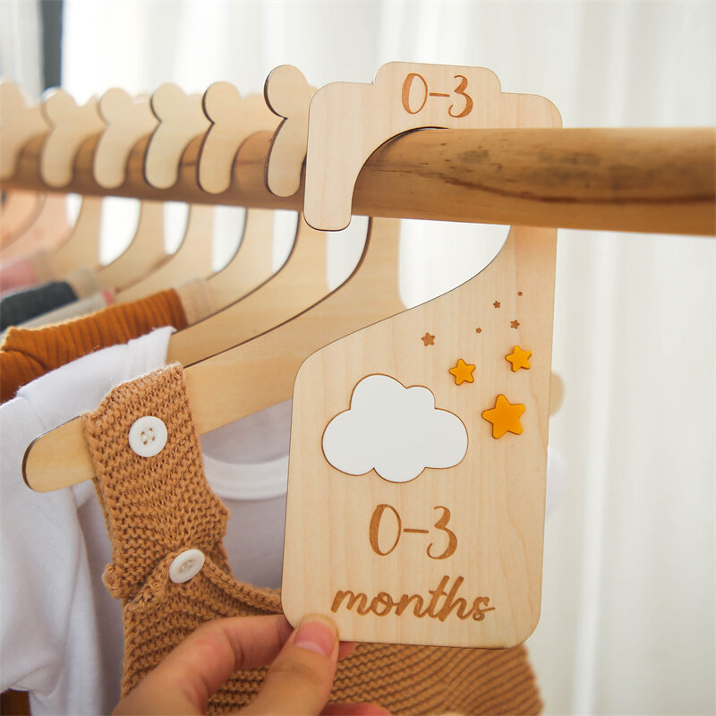 Pemisah lemari pembagi kayu bayi ukuran lemari pakaian bintang bulan kartu tonggak bulan pengatur aksesoris fotografi anak