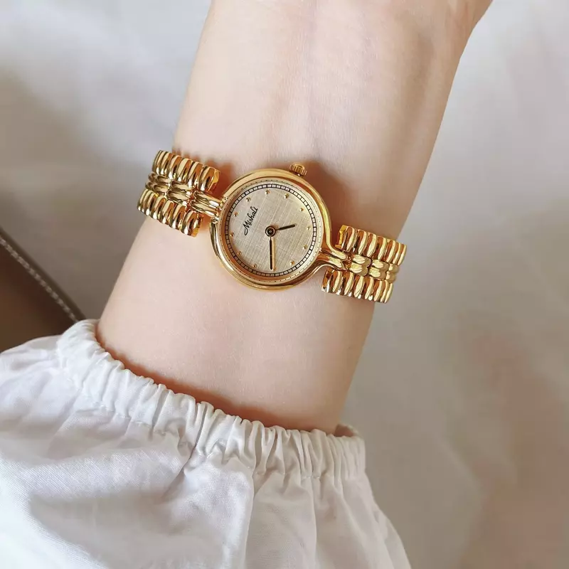 Vintage Jewelry Luxury Small Dial Women Watches Chain bracelet Lady Clock Quartz Antique Wristwatches