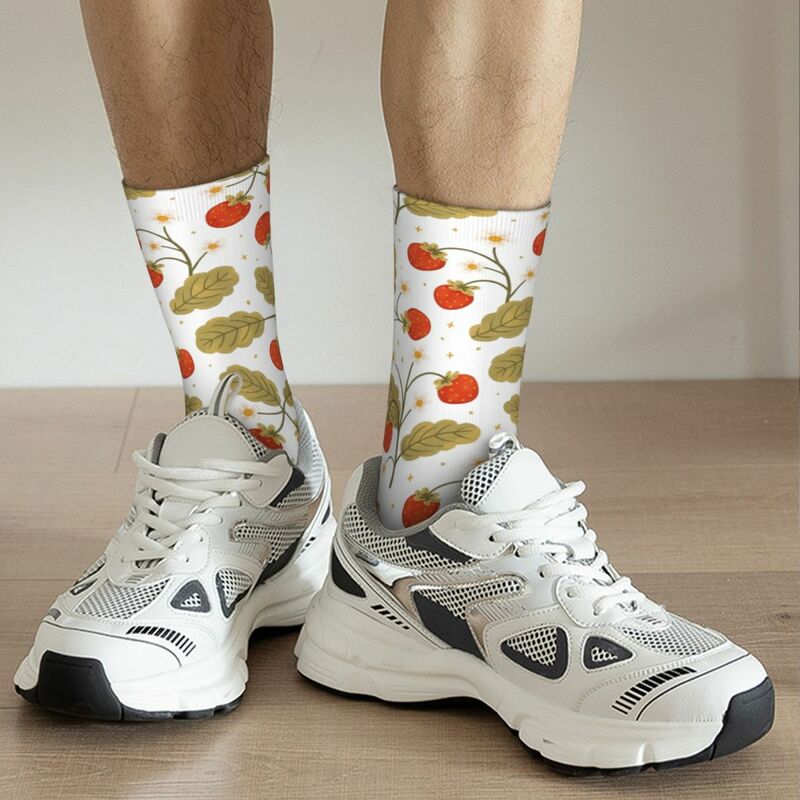 Sweet Strawberries Fruit Theme Design Crew Socks Accessories for Men Cozy Sock