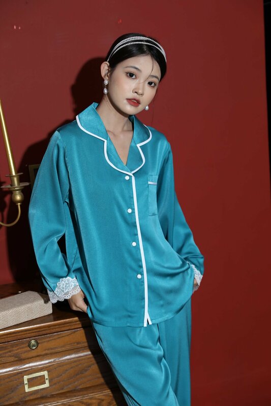 Casualowa koronkowa piżama dla kobiet Bawełniany aksamit Jednolity kolor Luźne spodnie z długim rękawem Odzież domowa Ladies Lounge Dwa zestawy Pijamas Outfits