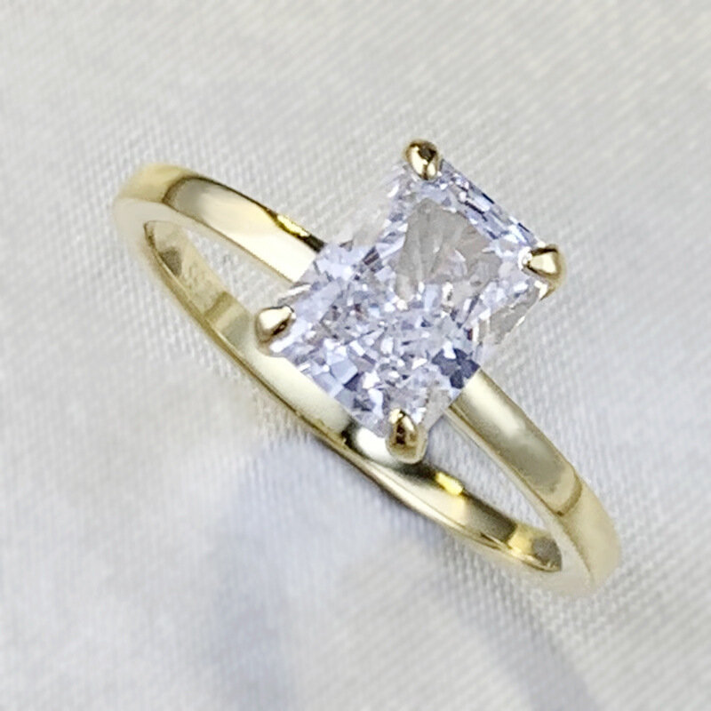 2024 nuovo anello in argento puro S925 con zirconi anello quadrato da donna con taglio a fiore di ghiaccio 8*10, piccolo e Versatile in europa e in America