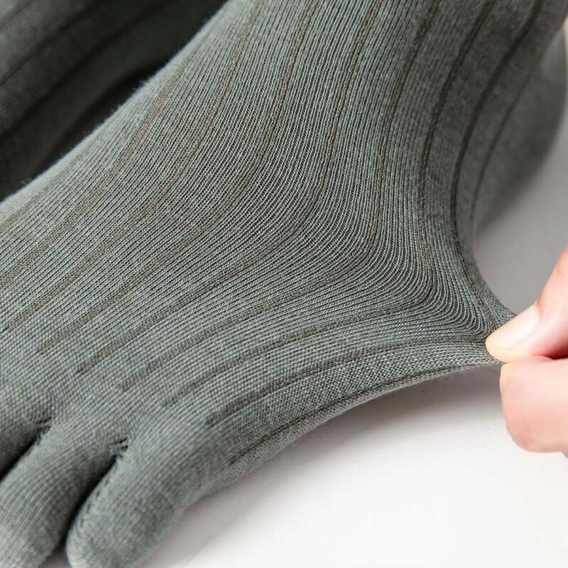 Calcetines de tubo cortos a rayas para hombre y mujer, medias suaves y transpirables de cinco dedos, medias deportivas con punta dividida