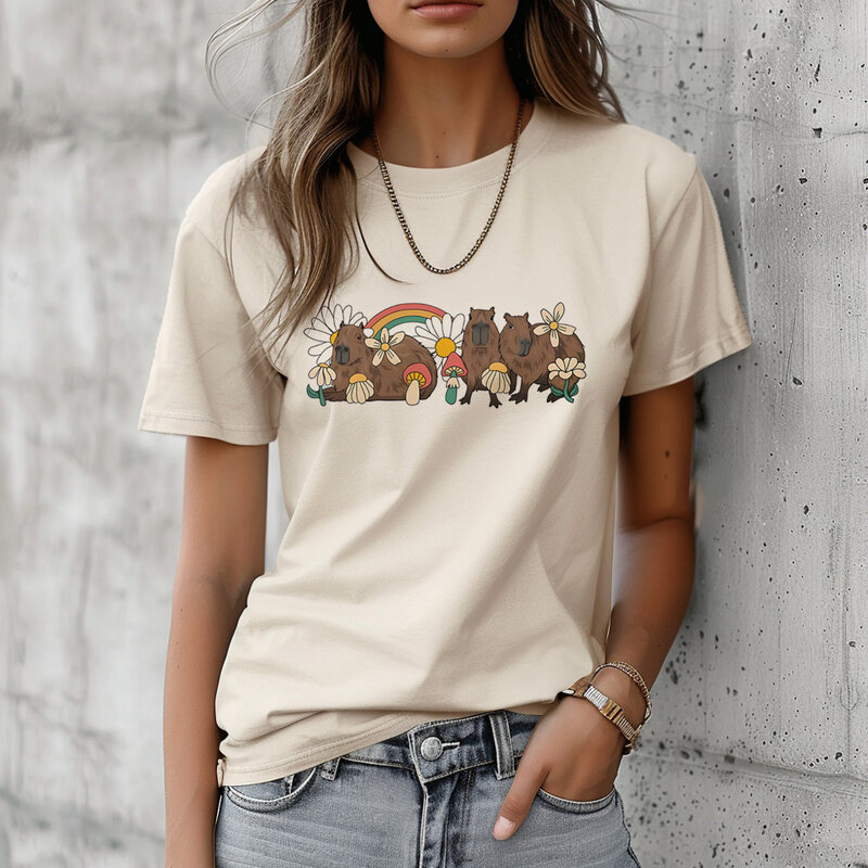 Capybara top donna streetwear comic graphic tshirt girl comic abbigliamento