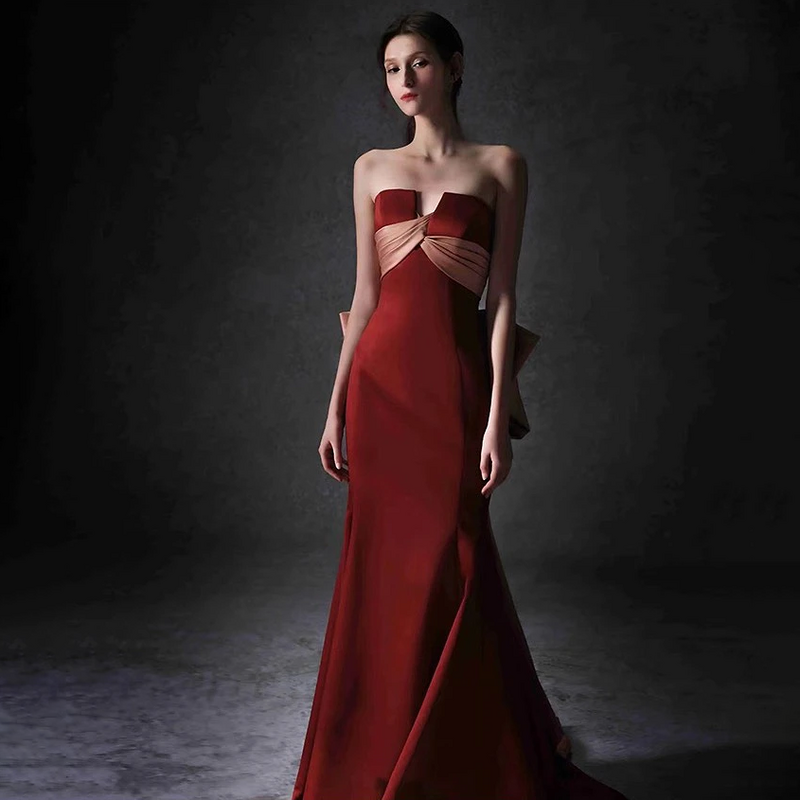 Sexy Red Satin Mermaid Zipper Evening Dresses Big Bow Train Strapless V Neck Sexy Long Bride Graceful Wedding Slim Prom Gowns