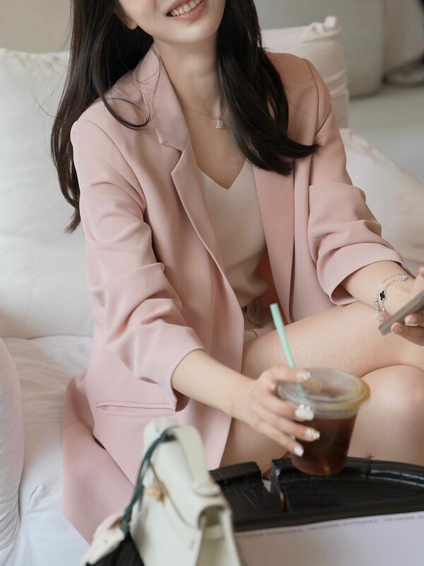 Elegant Women's Suit Jacket 2024 Spring and Autumn Casual Mid-length Office Lady Professional Loose Blazer Single-breasted Top