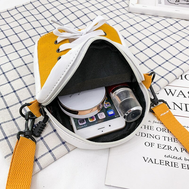 Tas ponsel multifungsi wanita modis, tas selempang bahu untuk ponsel dompet dompet bentuk Sneaker ringan lucu