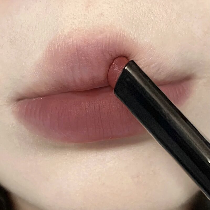 Retro Rose Lipstick Matte Hydraterende Waterdicht Sexy Rode Lippen Tint Pigmnet Fog Lip Modder Lippenbalsem Slanke Buis Lippen Makeup cosmetische