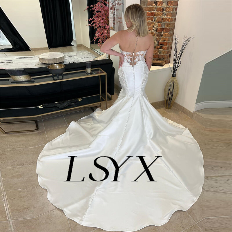 LSYX Sweetheart bez rękawów satynowe aplikacje syrenka suknia ślubna iluzja z tyłu kort Train suknia ślubna na zamówienie