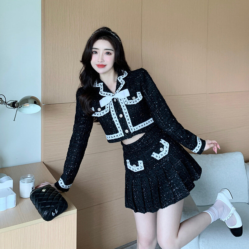 Y2k aroma kecil mode hitam dua potong Set jaket wanita celana pendek + rok lipit Mini pakaian wanita 2023 setelan Korea