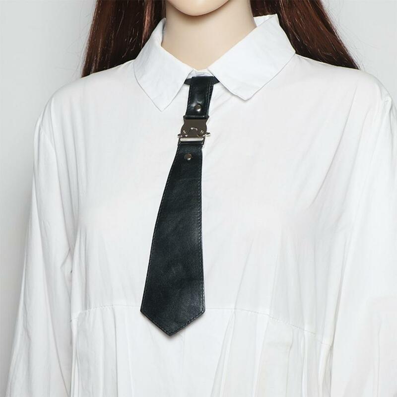 Dasi kulit imitasi dasi dapat disesuaikan gaya Punk Jepang dasi kulit buatan dengan gesper logam desain bunga mutiara imitasi