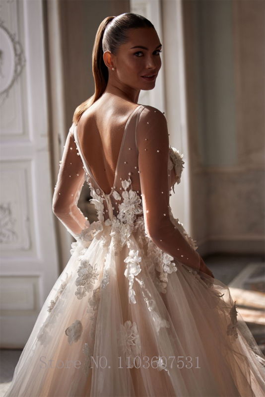 Платье Свадебное на тонких бретельках, тюль с аппликацией, V-образным вырезом, бисером, ТРАПЕЦИЕВИДНОЕ, с длинными рукавами-иллюзиями, для невесты