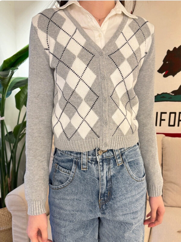 Sweater wanita kancing katun kerah v musim semi kardigan gaya Preppy manis Vintage Sweater kardigan pendek ramping Argyle abu-abu Y2k