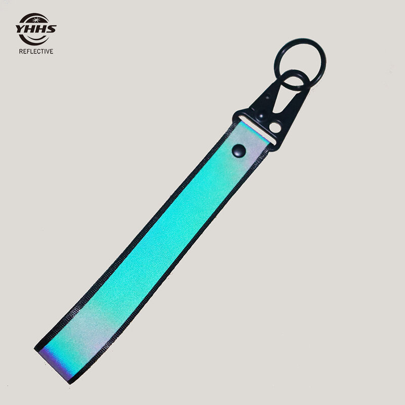 2.5cm gantungan kunci mobil reflektif bahan anyaman warna-warni terang tinggi untuk tas aksesori liontin malam berjalan 18cm