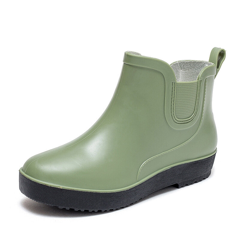 Nowe damskie krótkie rurki buty przeciwdeszczowe z płaskim dnem sezonowe damskie buty do wody zimowe bawełniane izolacje zewnętrzne gumowe buty przeciwdeszczowe