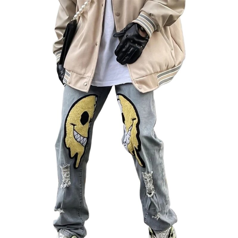 Pantaloni da Cowboy Streetwear classici coreani estivi per uomo Jeans dritti strappati Hip Hop High street alla moda e comodi da uomo