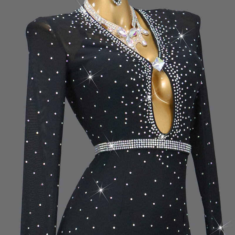 Ropa de competición profesional de baile latino para mujer, vestido Sexy con borlas, falda de salón, ropa de práctica, disfraz de graduación, color negro, 2024