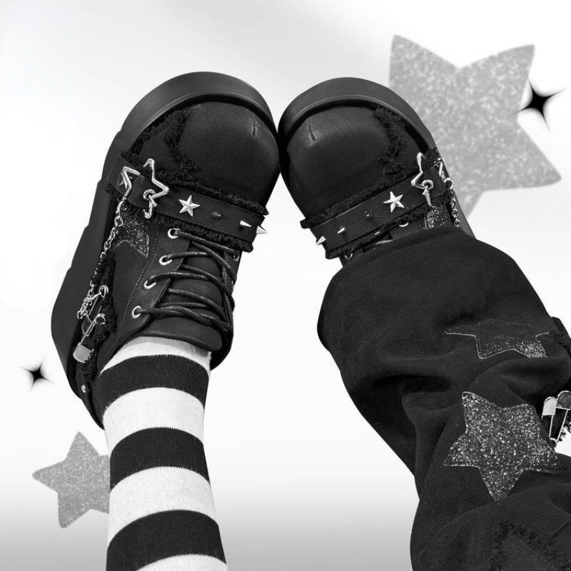 Comemore kobieta czarne Gothic Lolita buty nowa koronkowa Punk metalowe łańcuszki masywne botki damskie zimowe grube buty